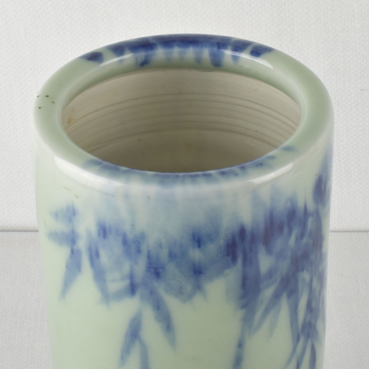 Chinese Porcelain Hat Stand