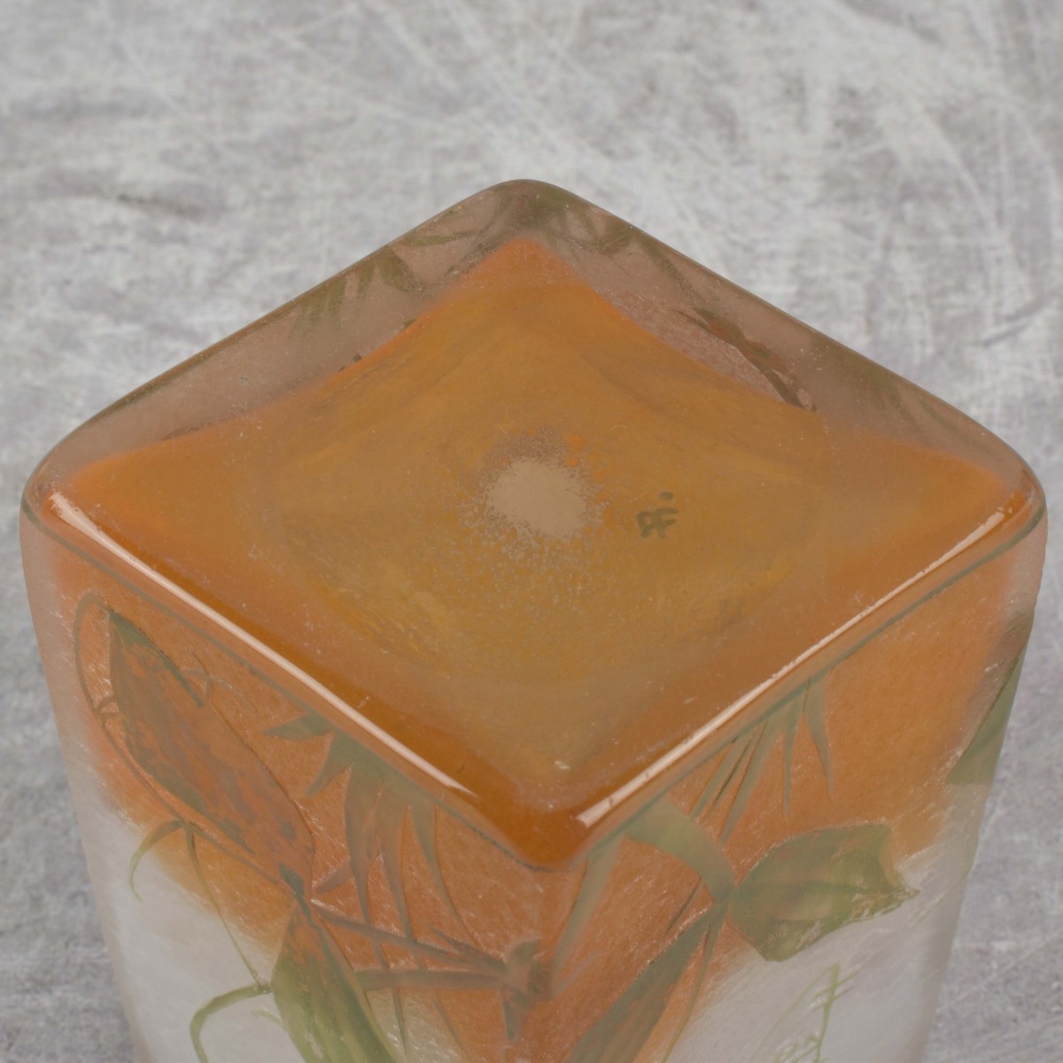 Daum Nancy Cameo Vase