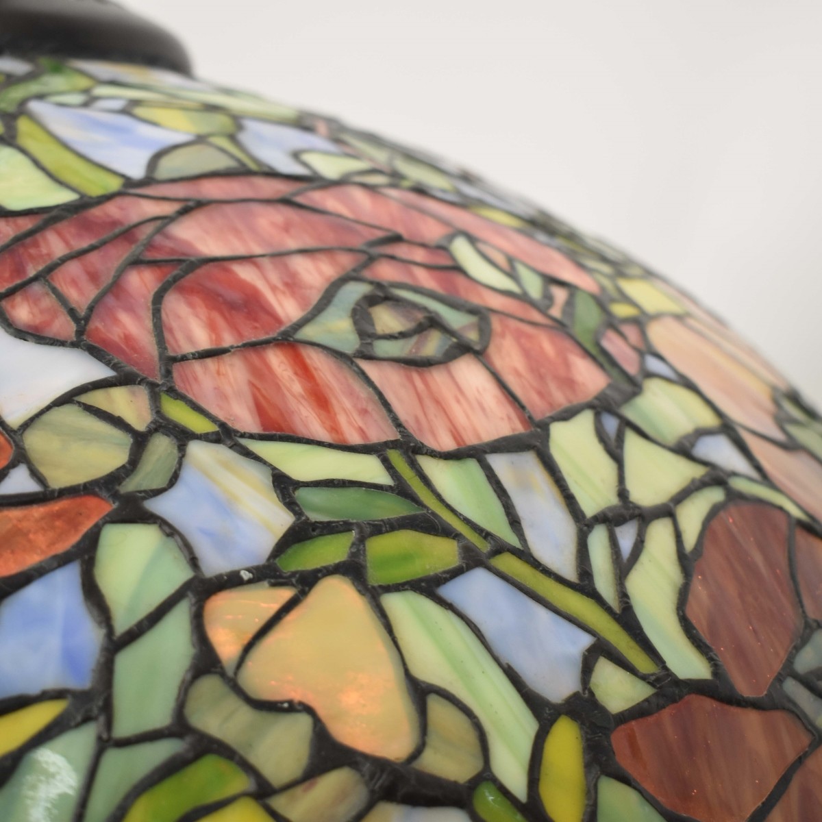 Tiffany-style Stained Glass Floor Lamp