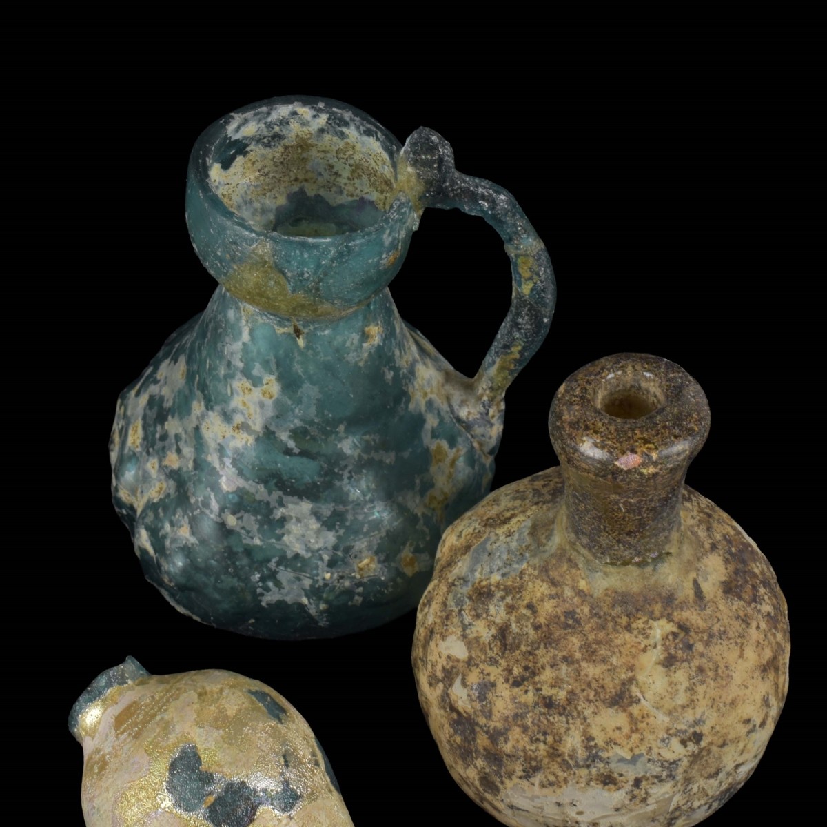 Roman Glass Artifacts