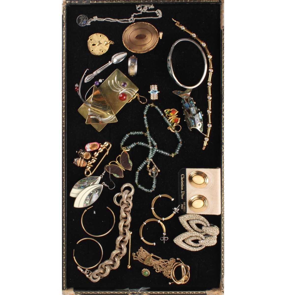 Tray Lot of Fashion Jewelry