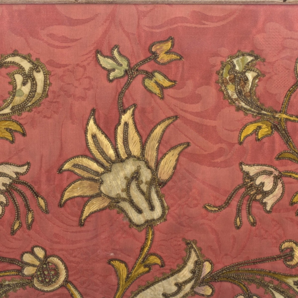 19th Century Chinese Embroidery Silk Panel