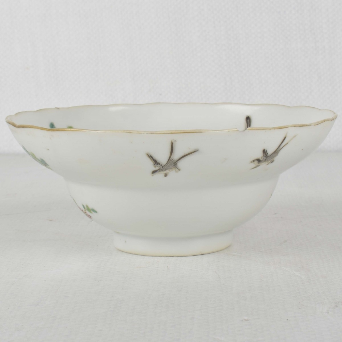 18/19th Century Chinese Porcelain Bowl