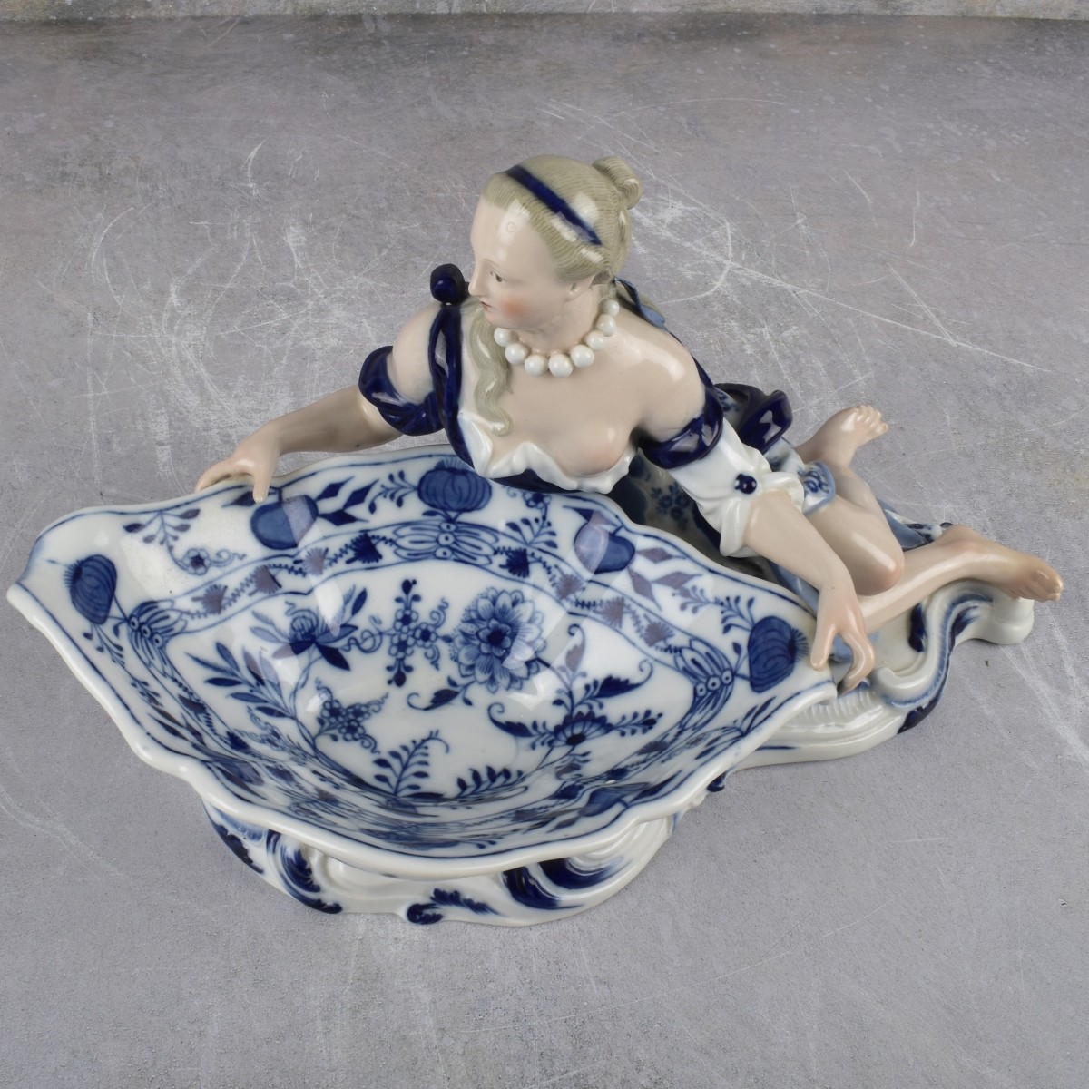 Meissen Porcelain Sweetmeat Dish