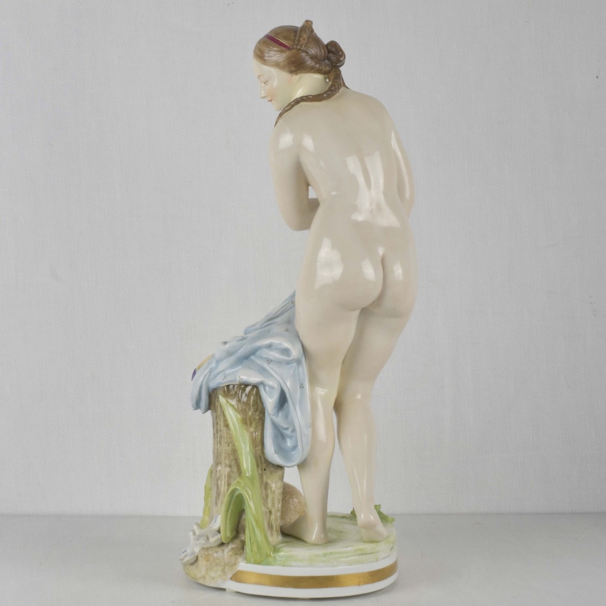 Capodimonte Sculpture of a Bathing Beauty