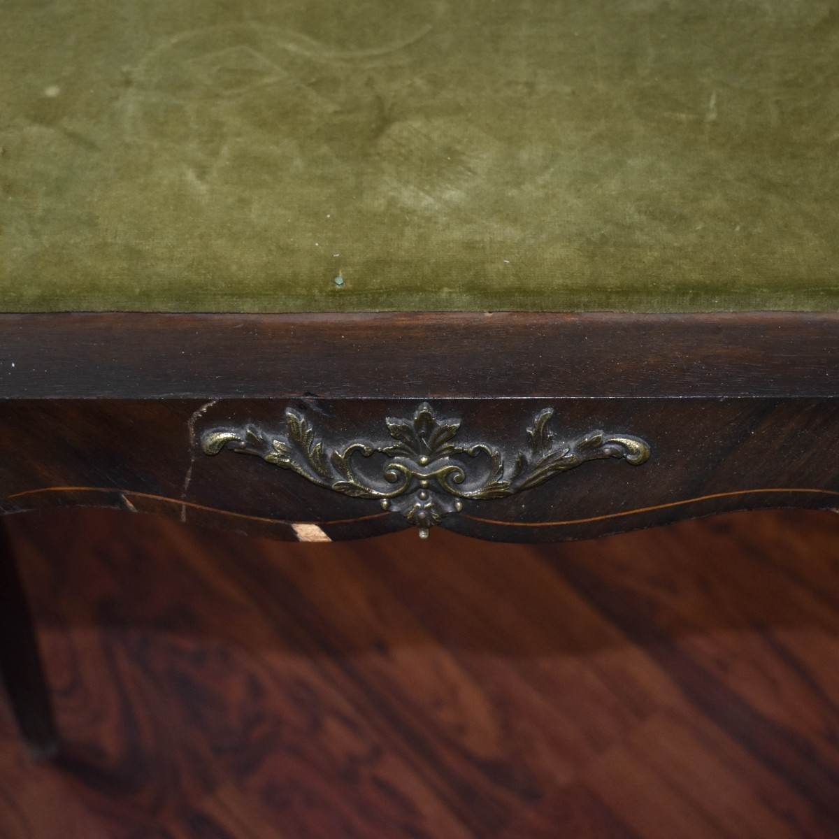 Louis Louis XVI Style Vitrine