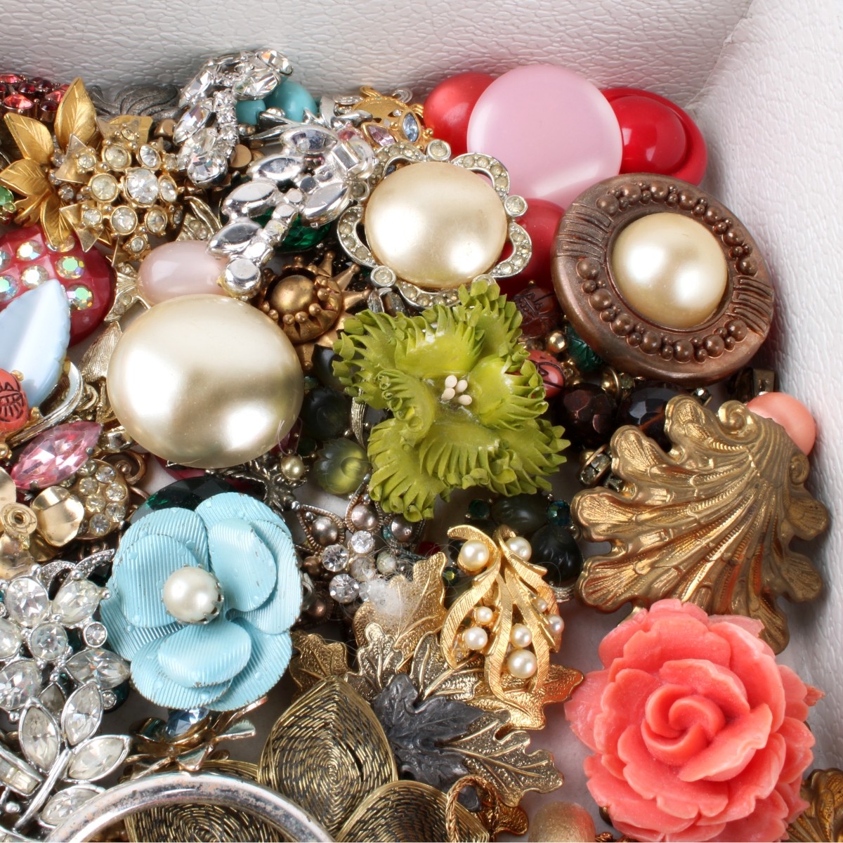 Tray of Costume Jewelry Parts