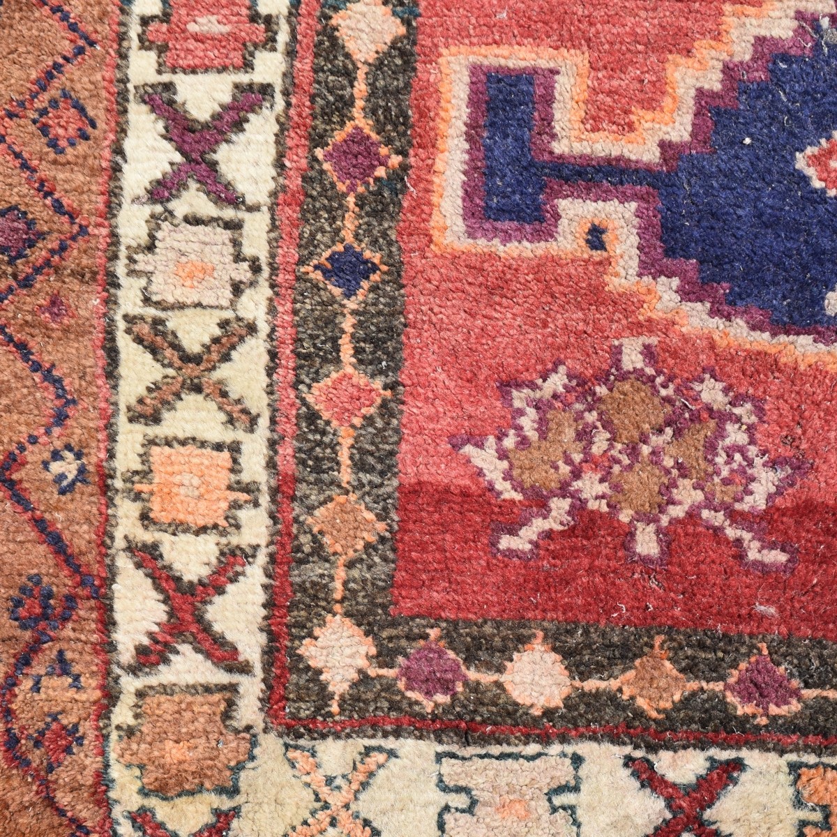 Vintage Iran Hamaden Rug