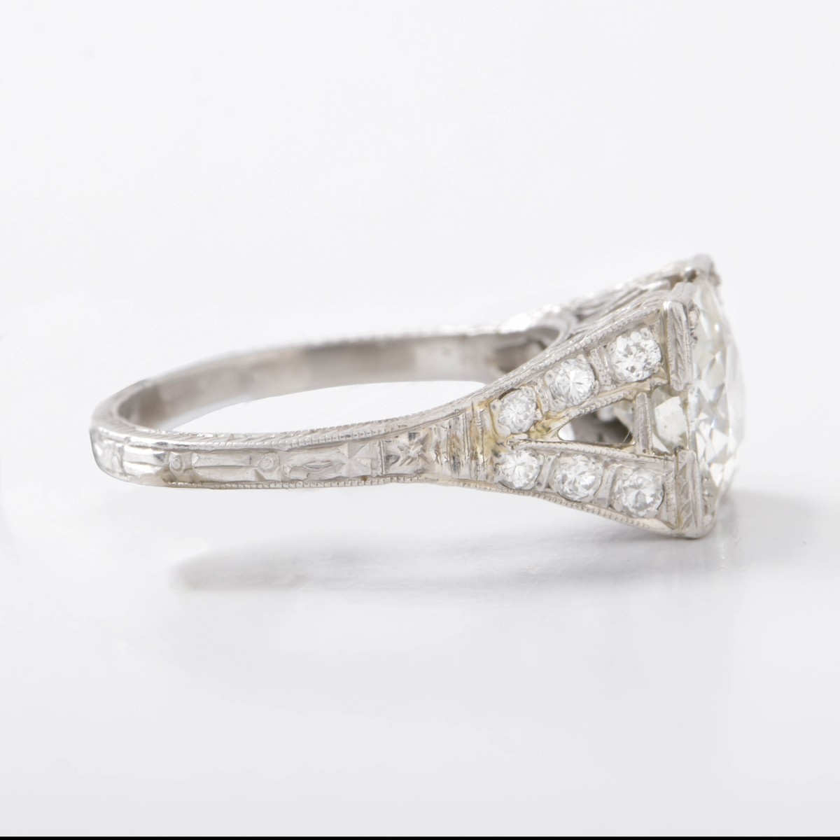 Art Deco Platinum and Diamond Ring