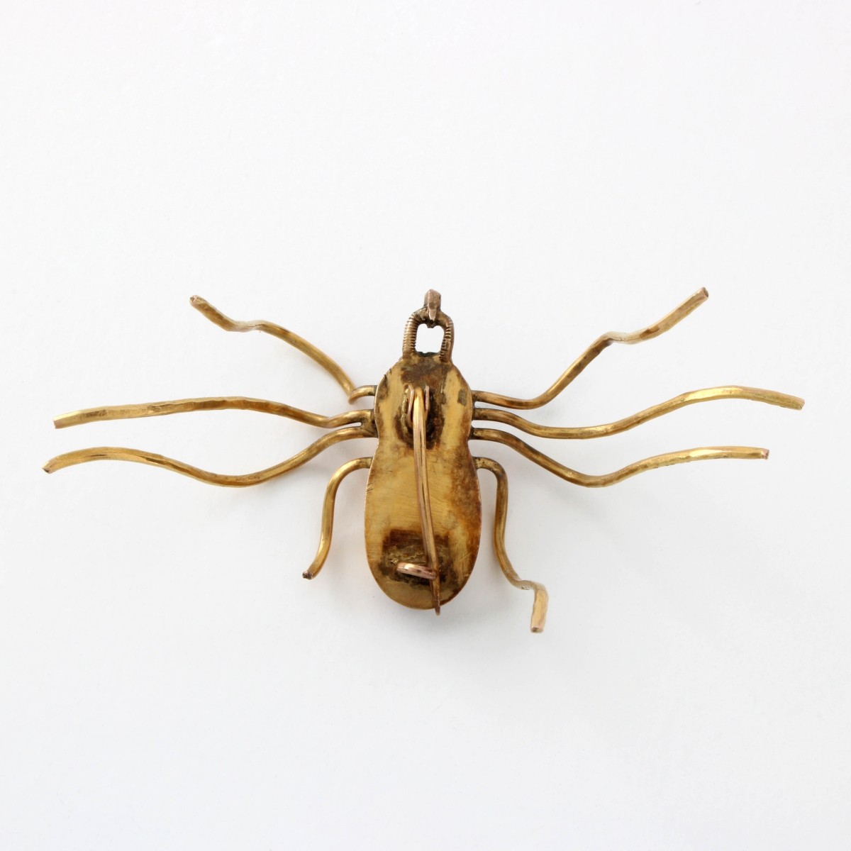 15K Fly Pendant / Pin