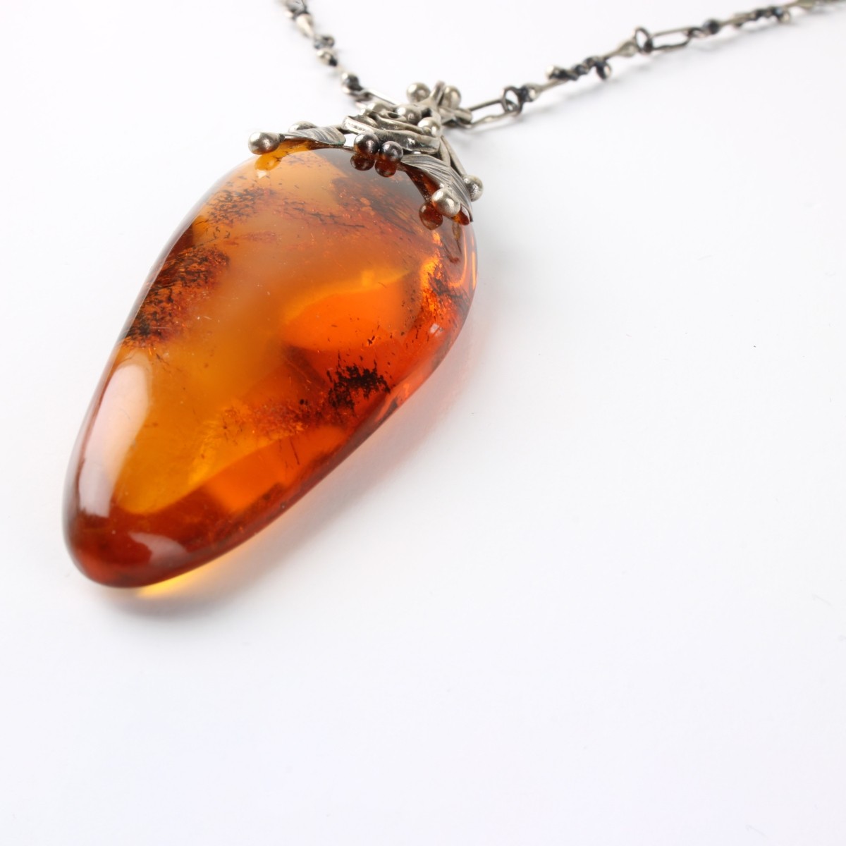 Art Nouveau Amber & Silver Necklace
