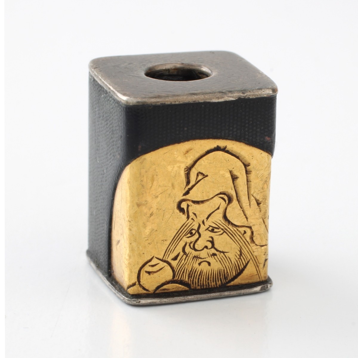 Japanese Meiji 22K Bead