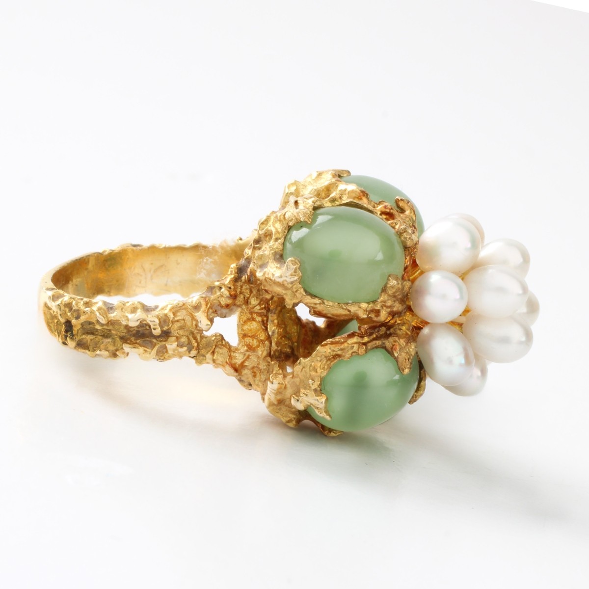 Jade, Pearl and 18K Ring