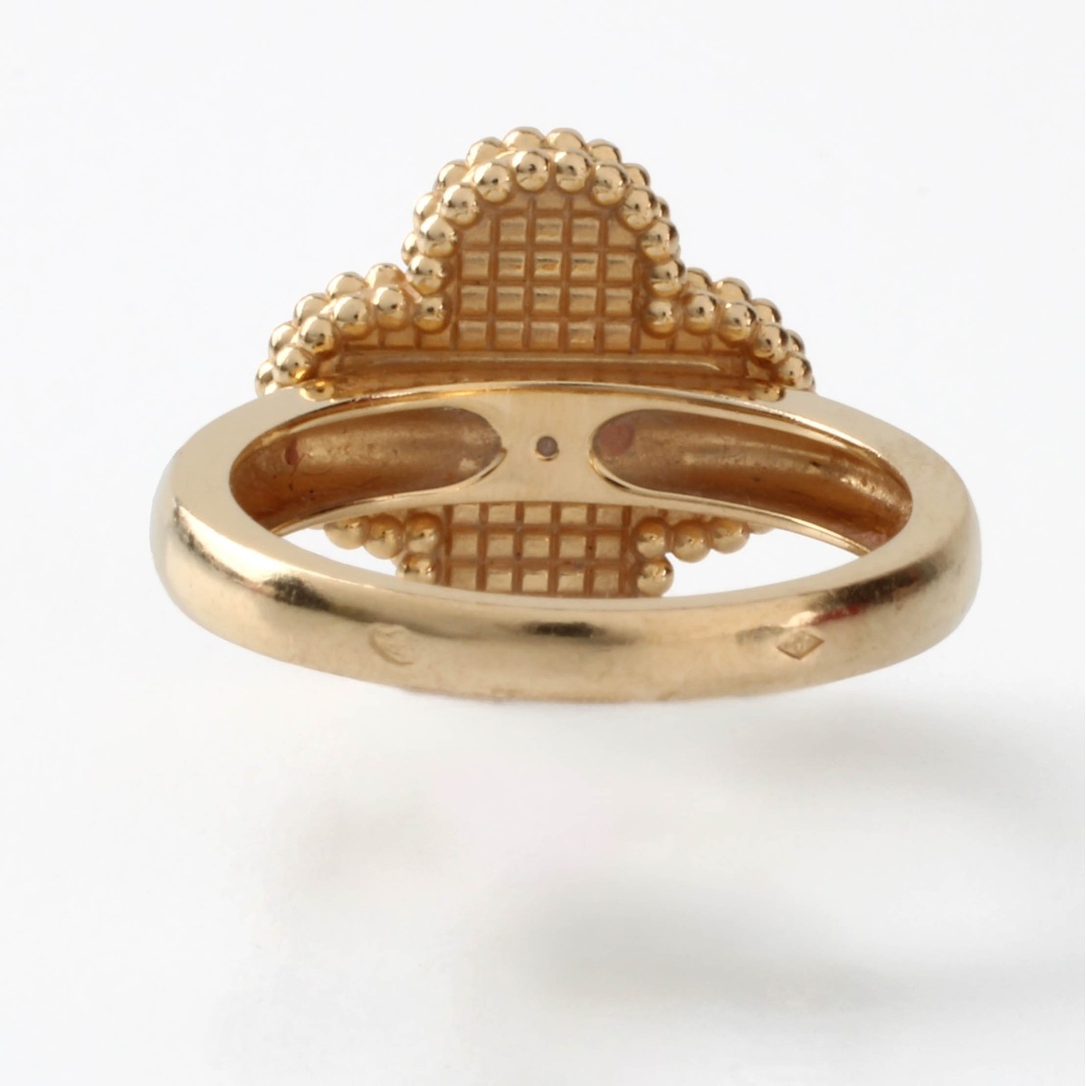 VCA 18K Alhambra Ring