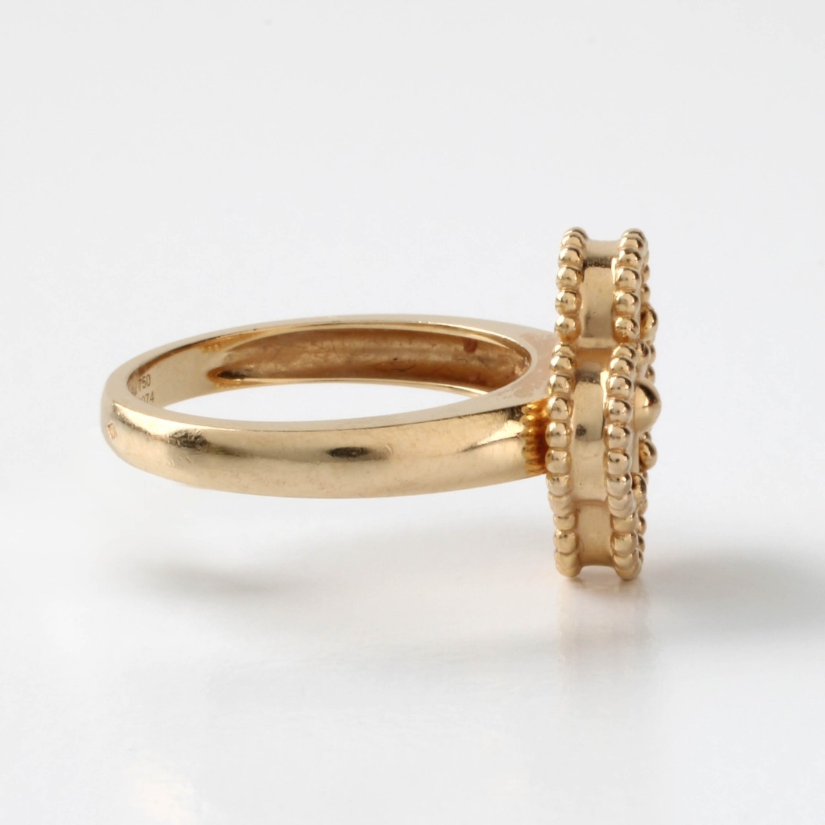 VCA 18K Alhambra Ring