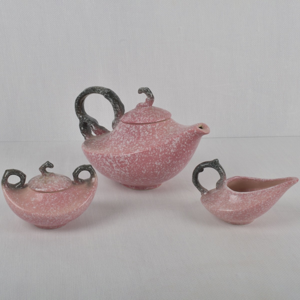 1950's Hull Aladdin Style Pottery