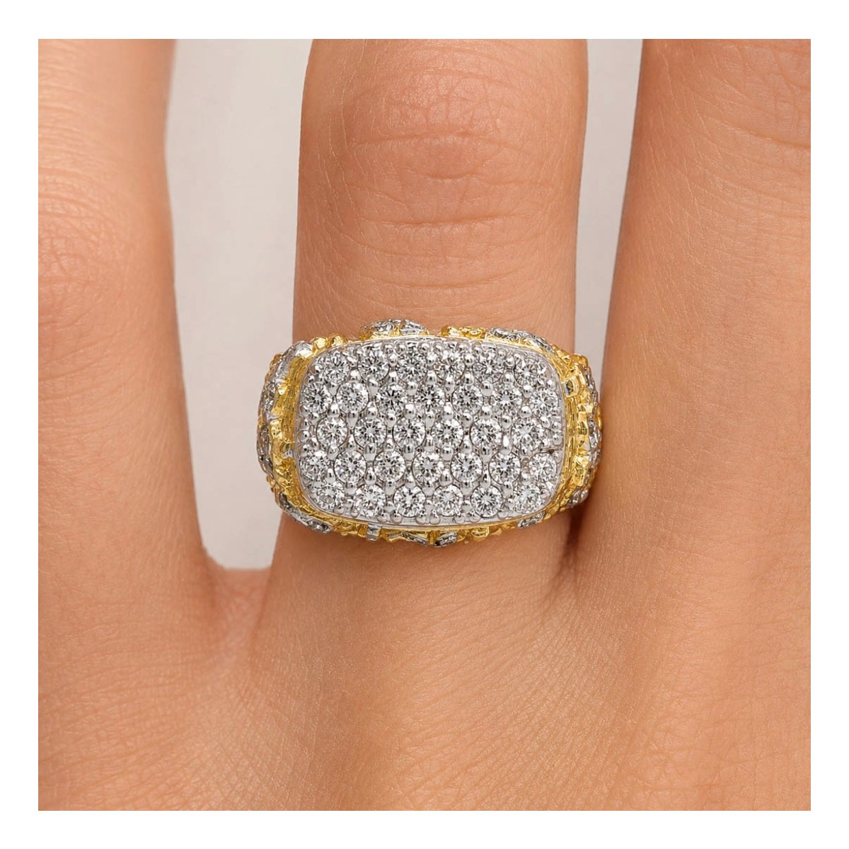 Diamond and 18K Ring