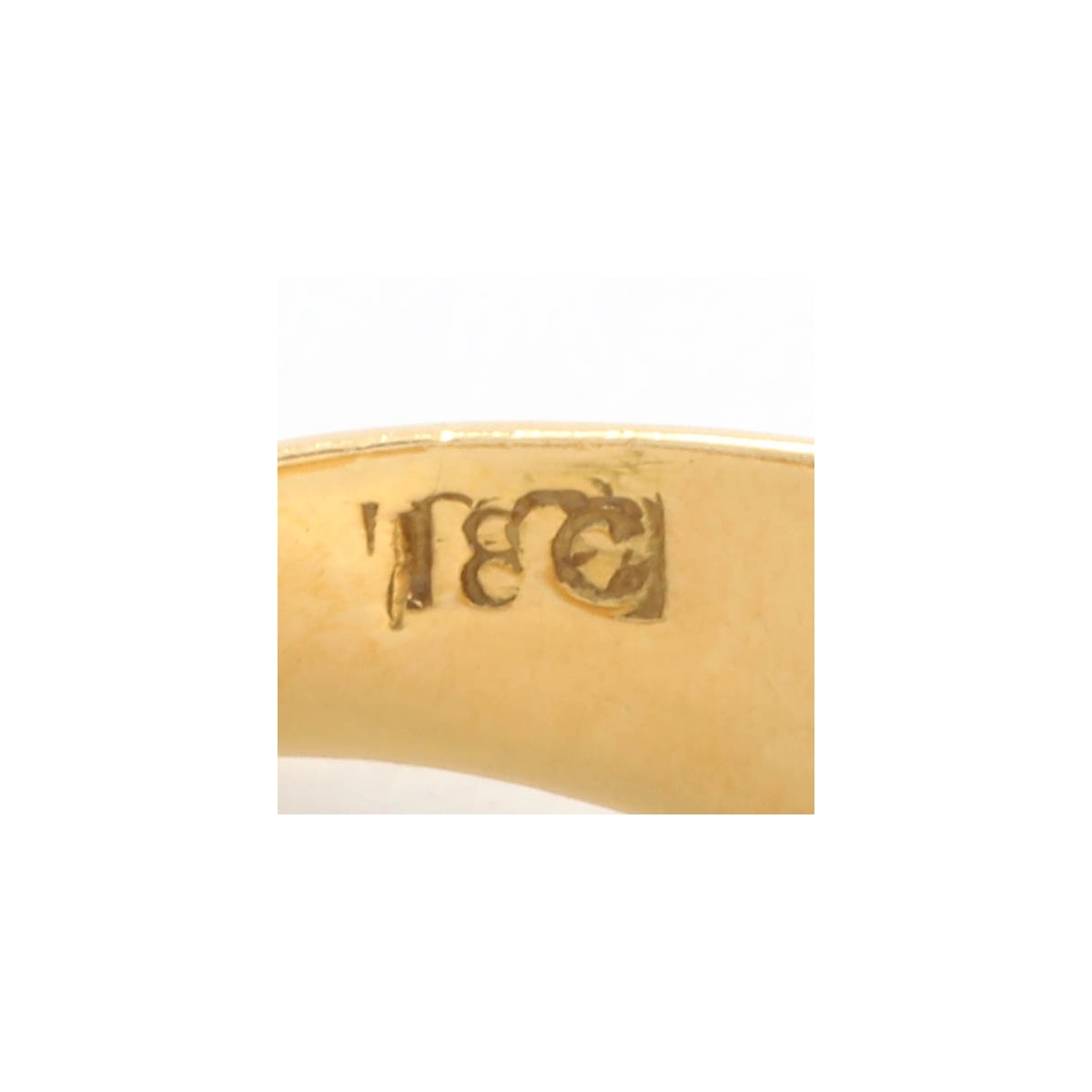Diamond and 18K Ring