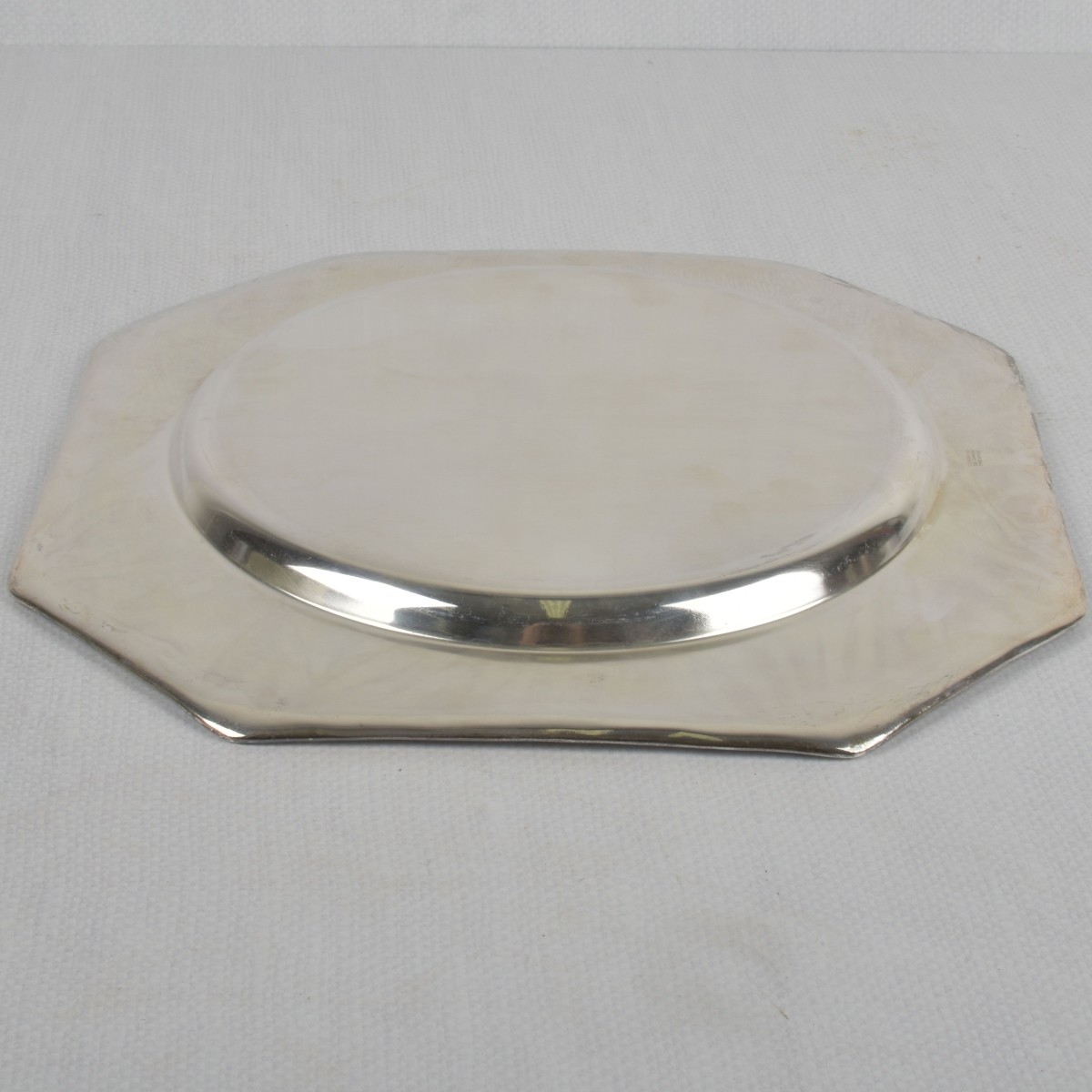 Camusso Sterling Silver Chargers