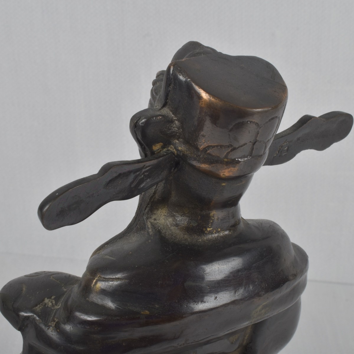 Antique Chinese Bronze Figure