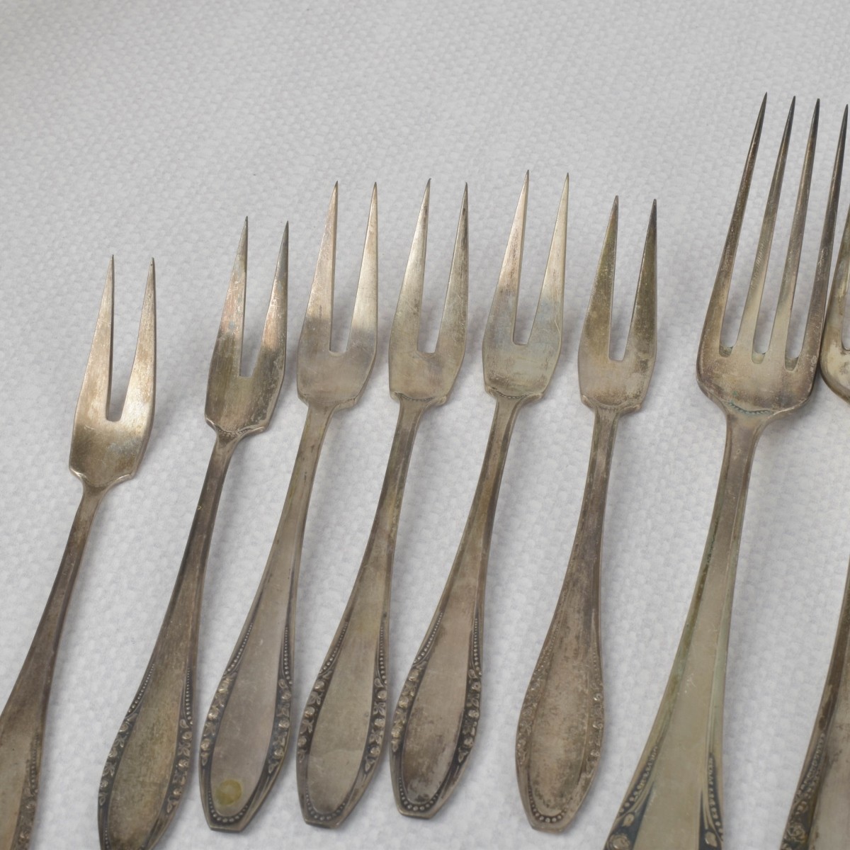 Lot of 800 SIlver Flatware