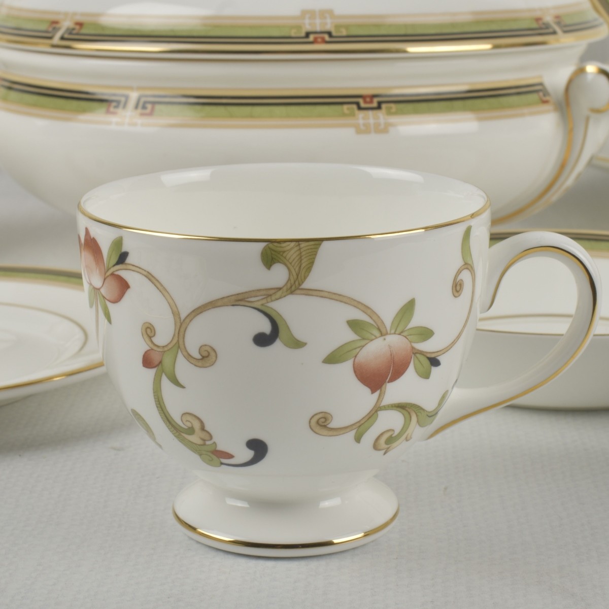 Wedgewood "Oberon" Bone China