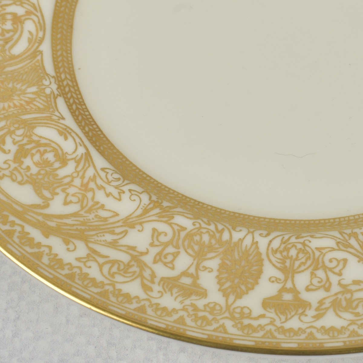 Royal Worcester "Embassy" Porcelain Dinner Service