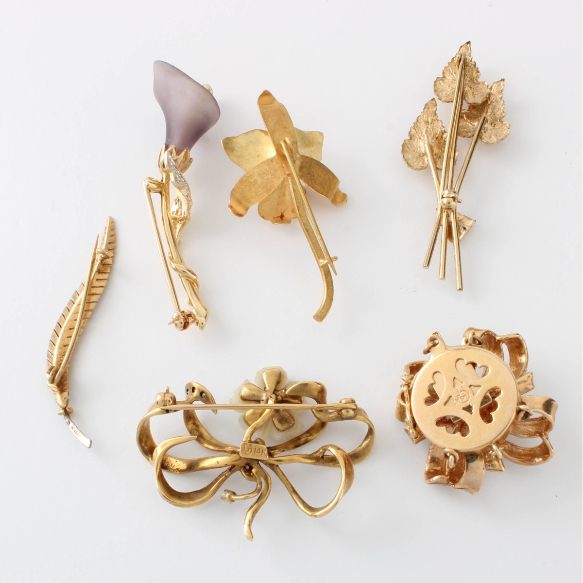 14K Pins