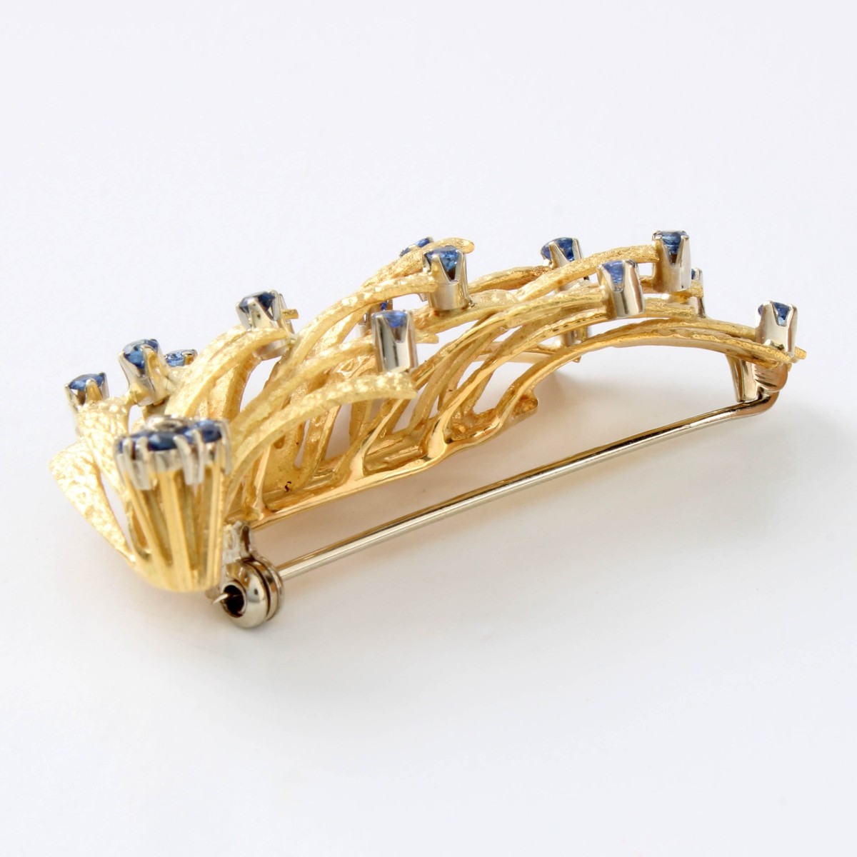 Sapphire, Diamond and 18K Brooch