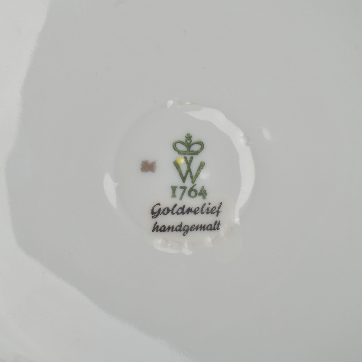 Wallendorf 1764 German Vase