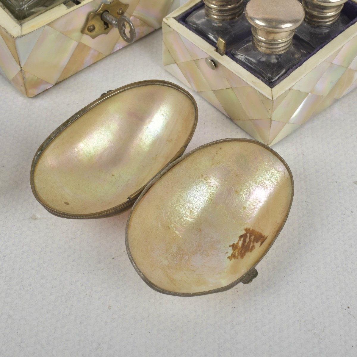 Mother of Pearl Pieces