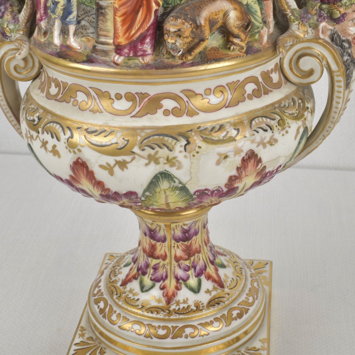 Vintage Italian Capodimonte Vase Urn