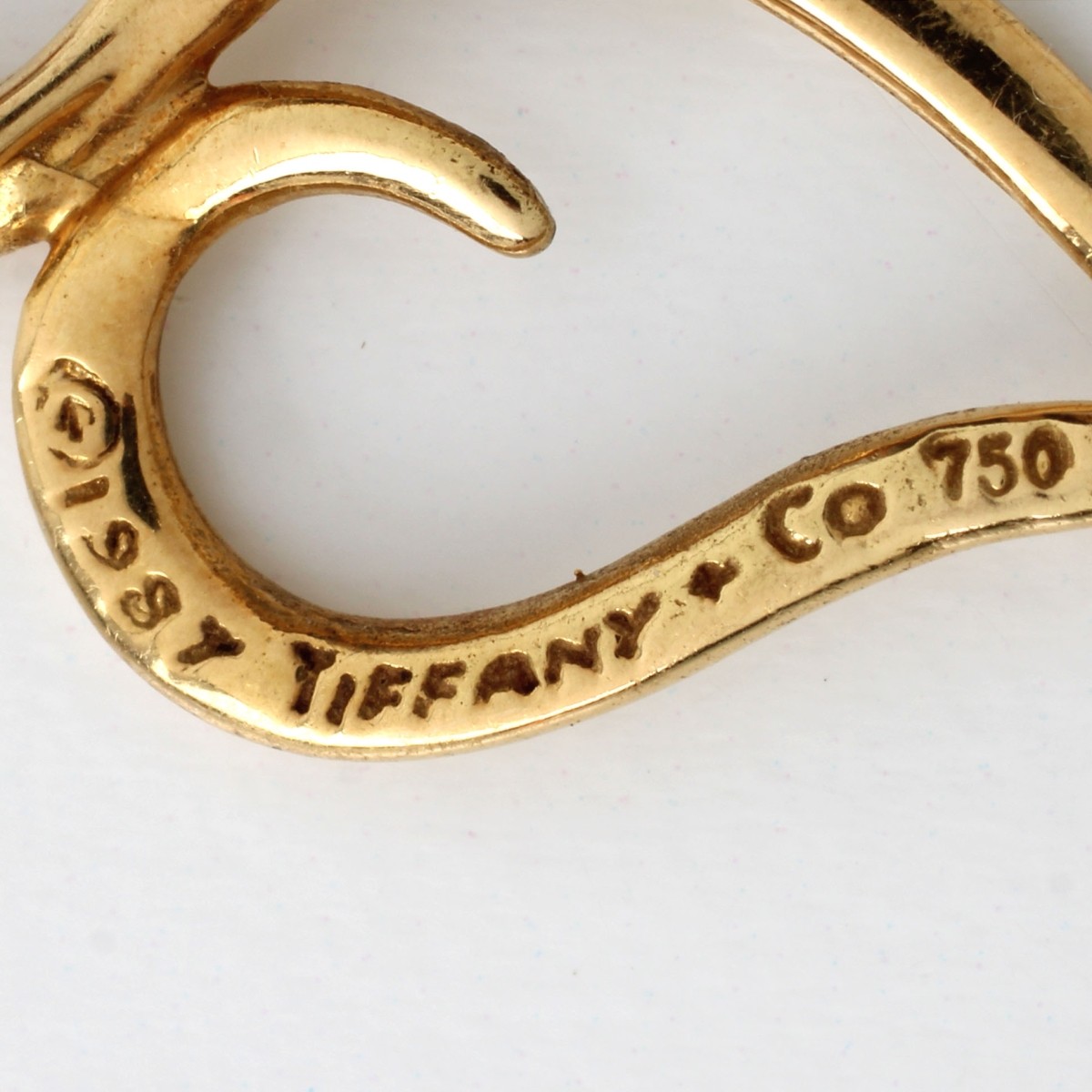 Tiffany & Co 18K Pendant