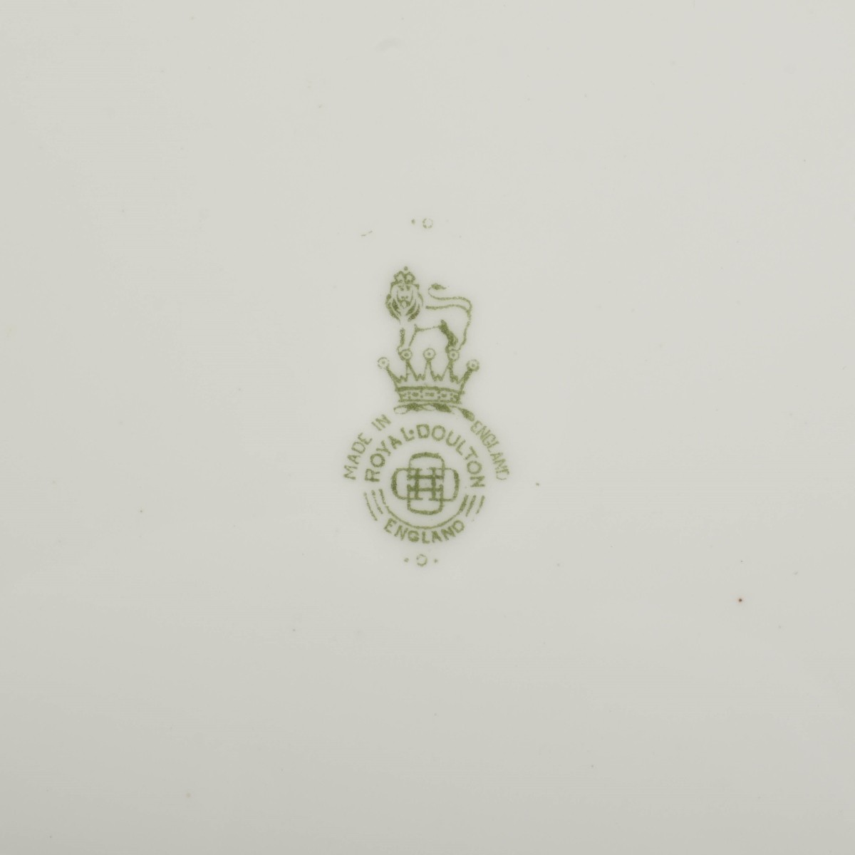 Royal Doulton England Cabinet Plates
