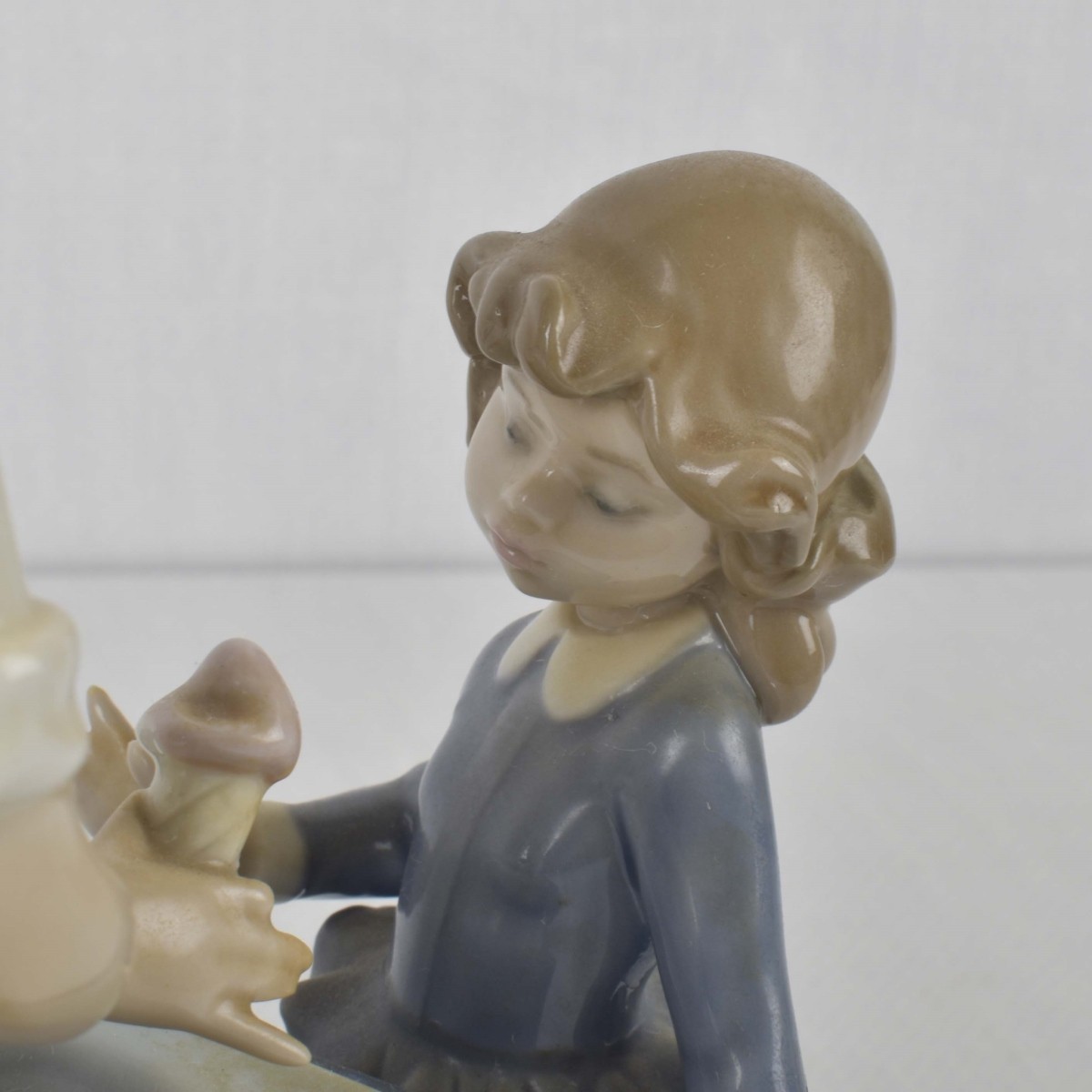Lladro Spain "Ice Cream Vendor"