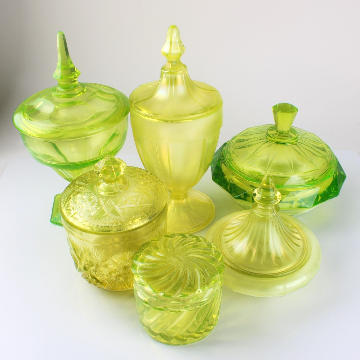 Vaseline Uranium Glass