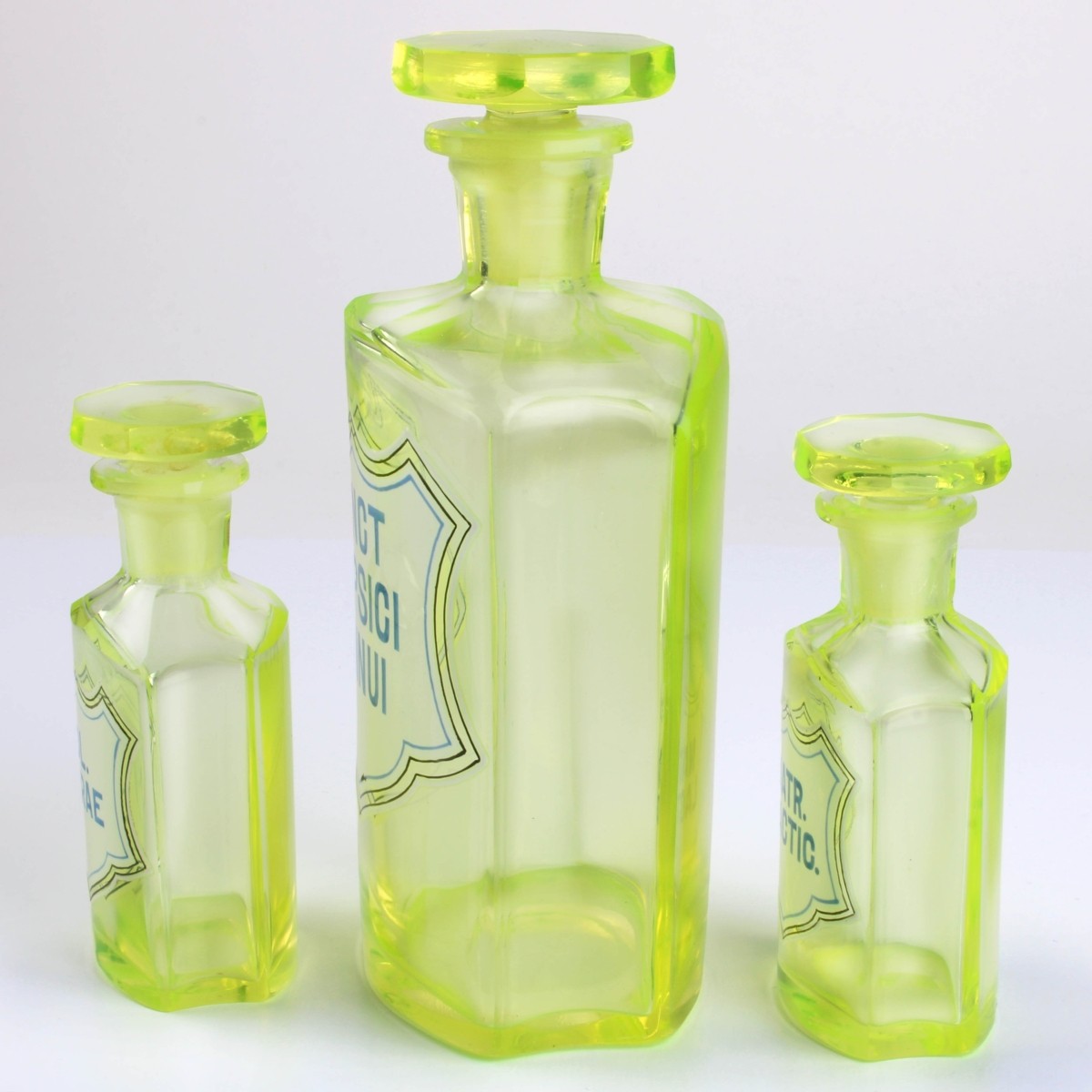 Vaseline Uranium Glass