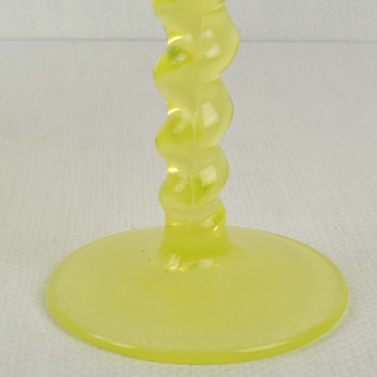 Vaseline Uranium Glass