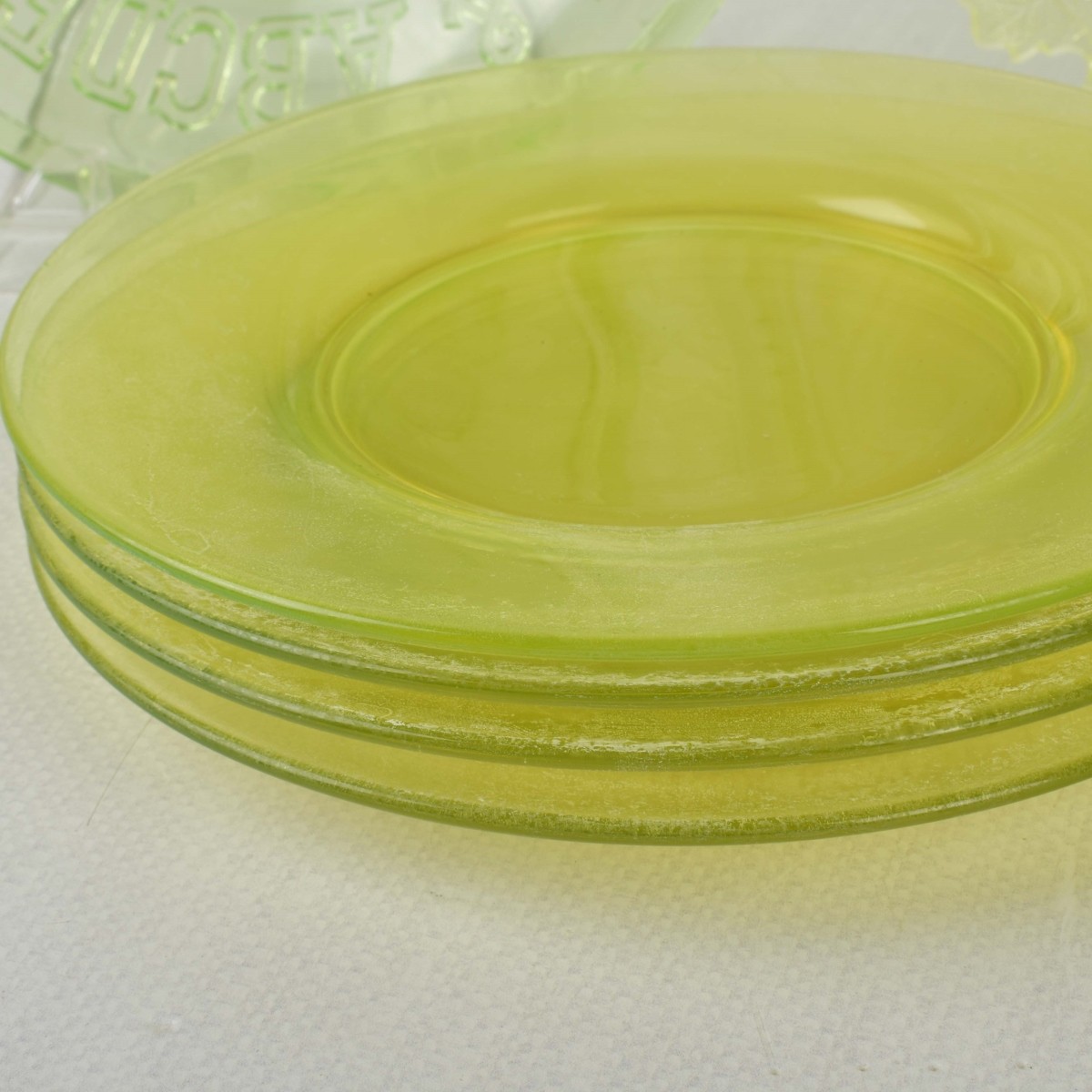 Vaseline Uranium Glass