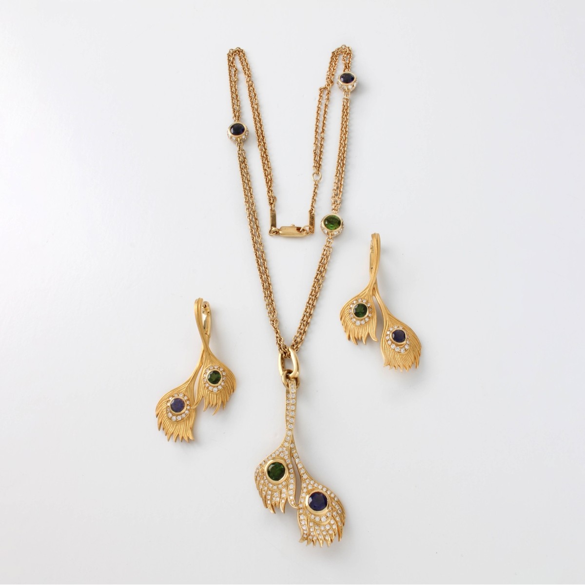 Carrera y Carrera Necklace & Earrings