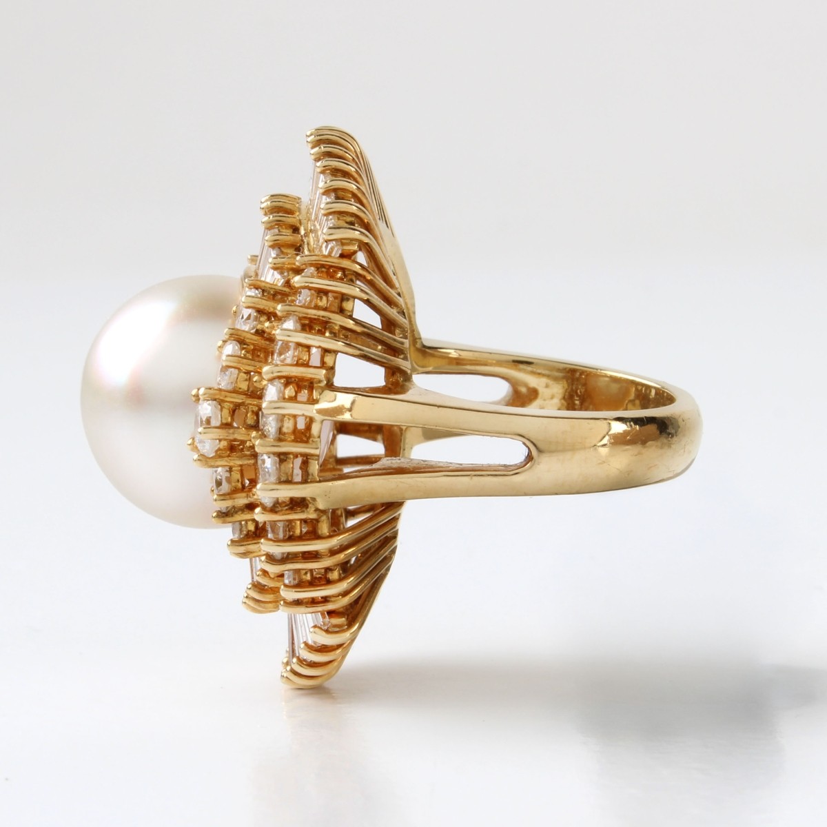 Diamond, Pearl and 18K Ring