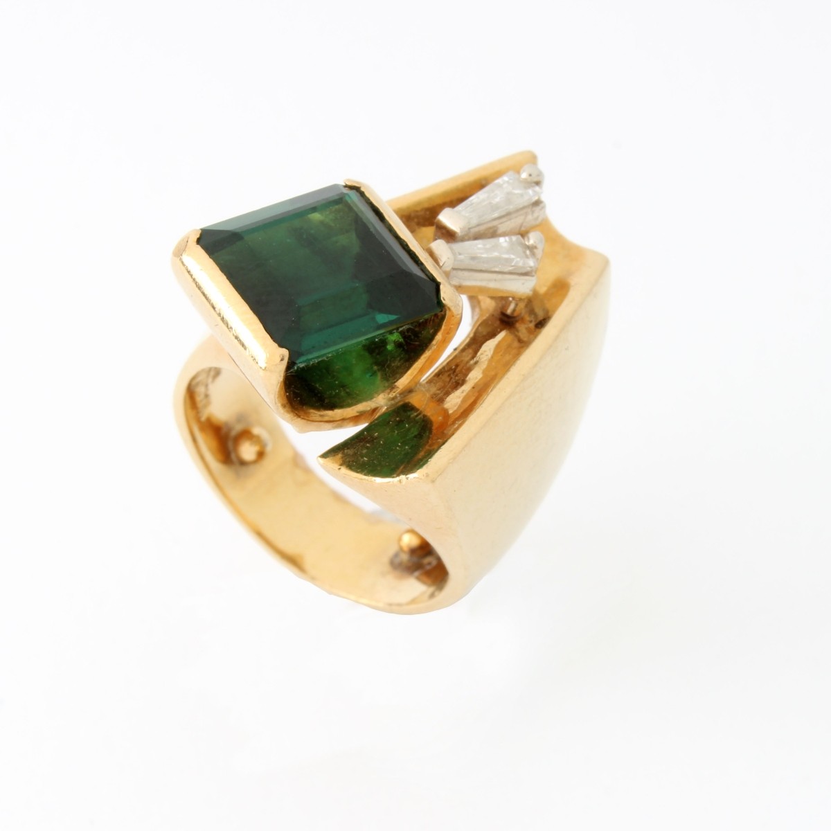Tourmaline, Diamond and 18K Ring