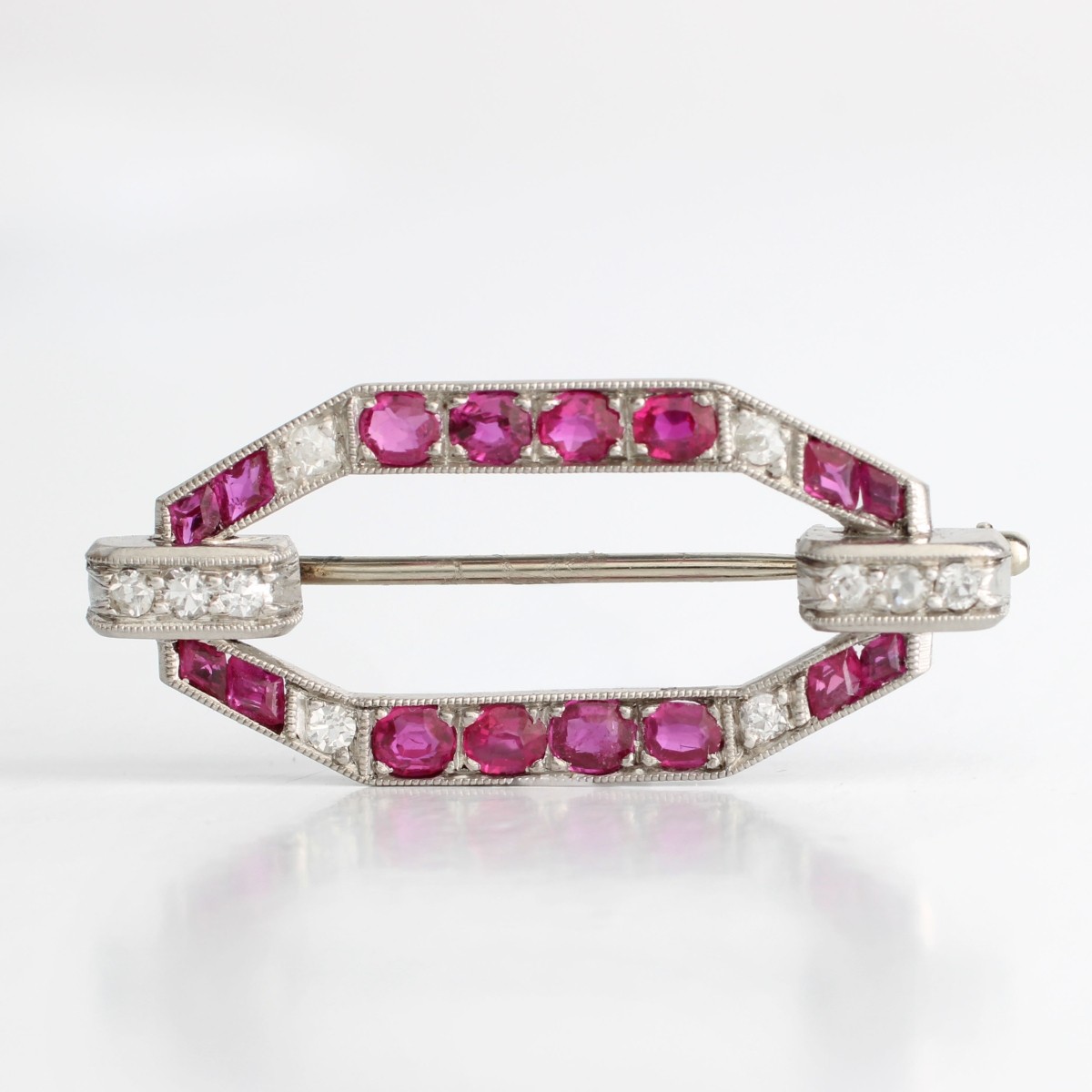 Deco Burma Ruby & Diam. Pin