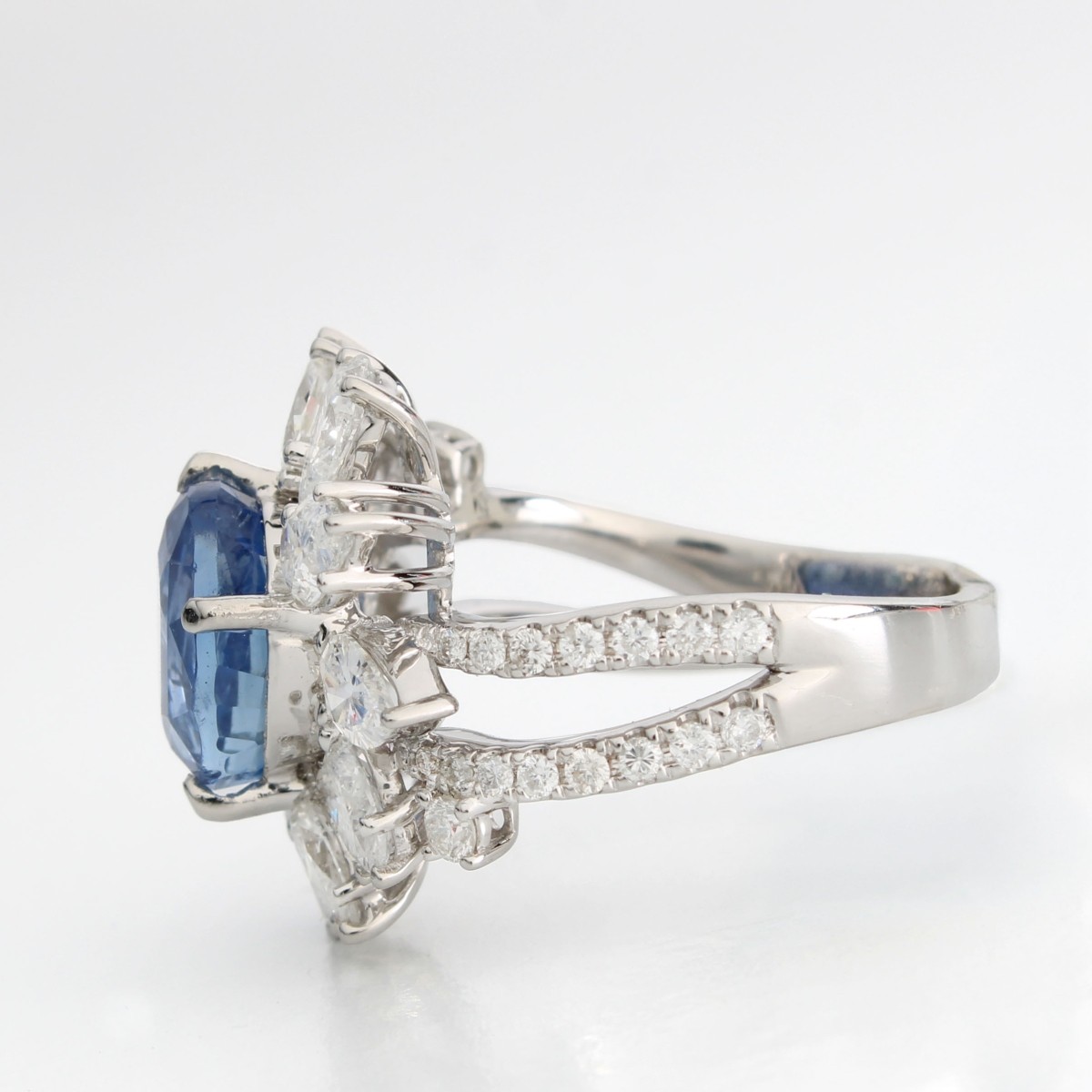 GIA Sri Lanka Sapphire & Diam. Ring