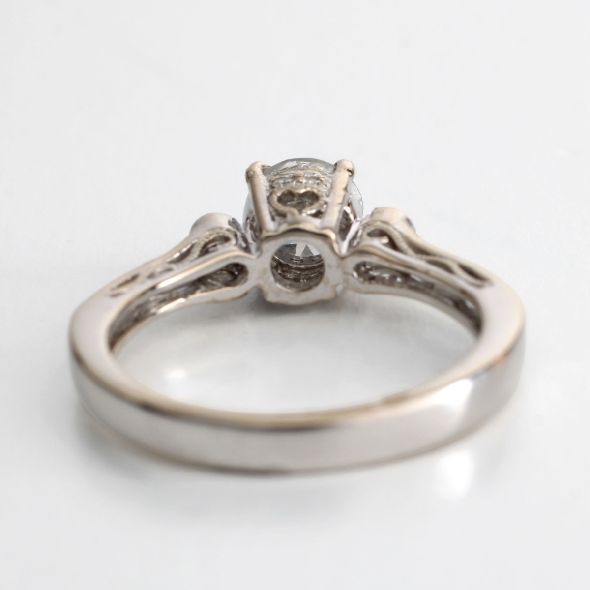 GIA Diamond and 18K Ring