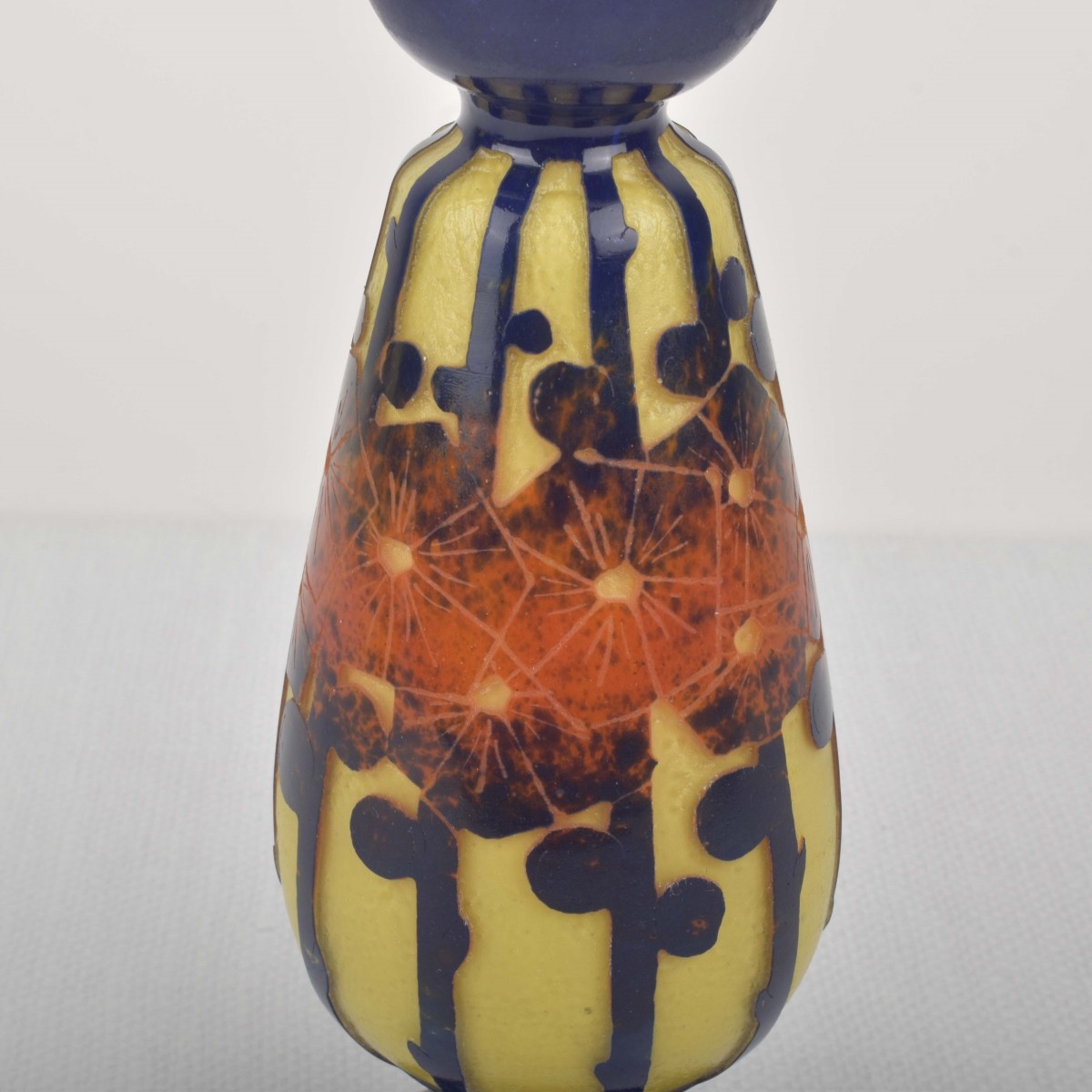 Schneider Le Verre Francais Vase