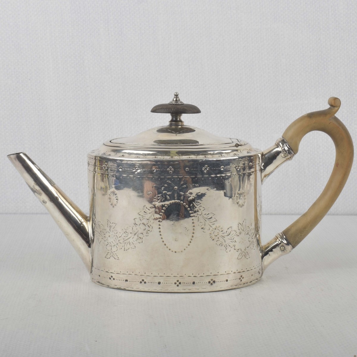 Robert Hennell I English Sterling Silver