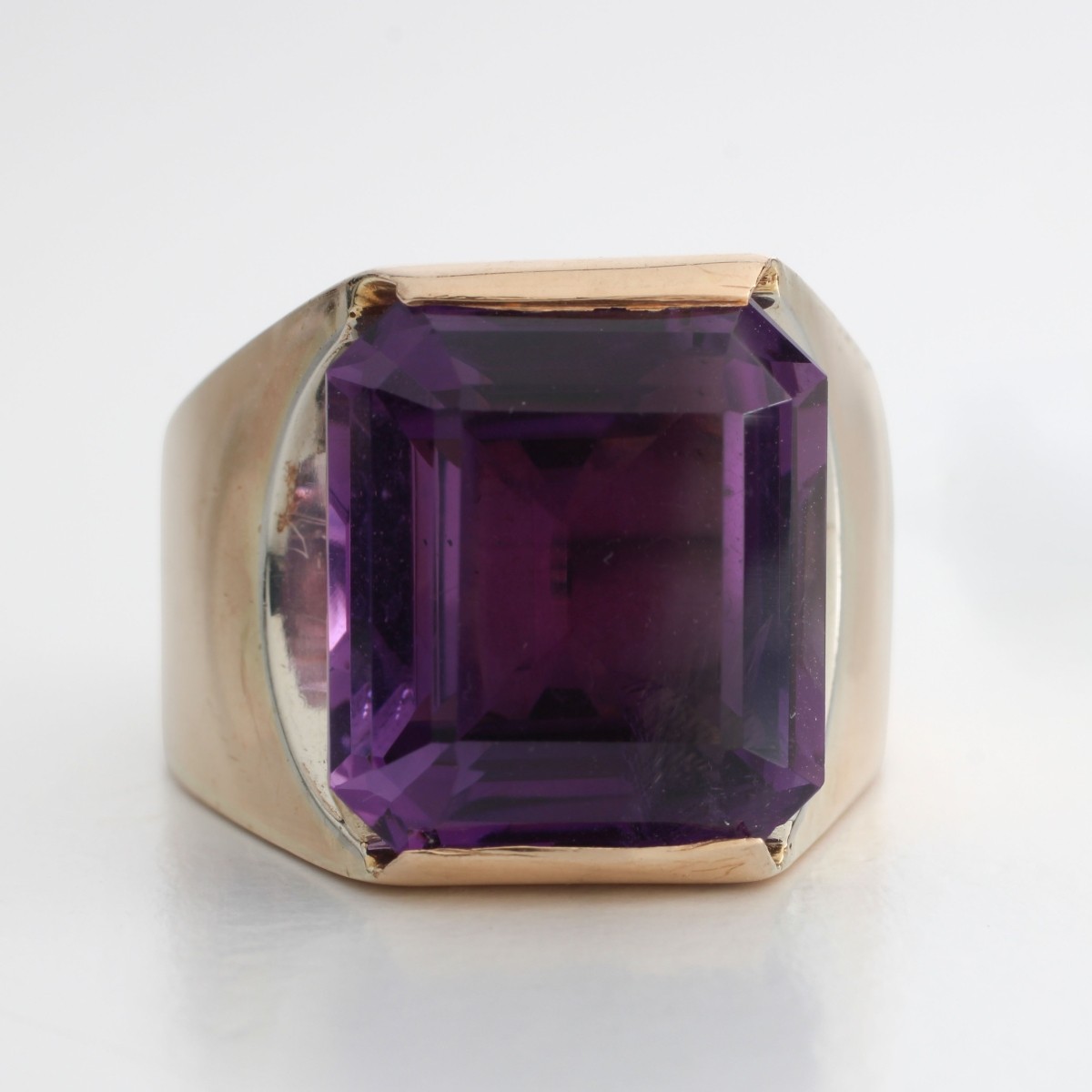 Amethyst and 14K Ring